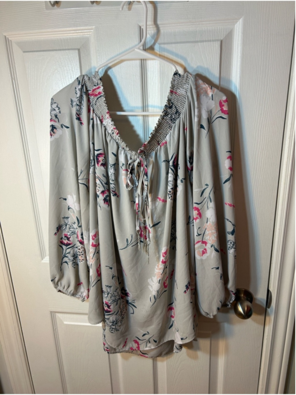 Pennington’s Floral Peasant Off The Shoulder Blouse - Gray Pink Accents size 3x